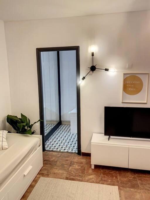 Ibiza -Sublime Studio Place De La Trinite- Netflix Apartman Toulouse Kültér fotó